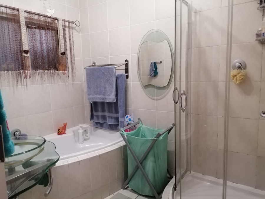 3 Bedroom Property for Sale in Oos Einde North West